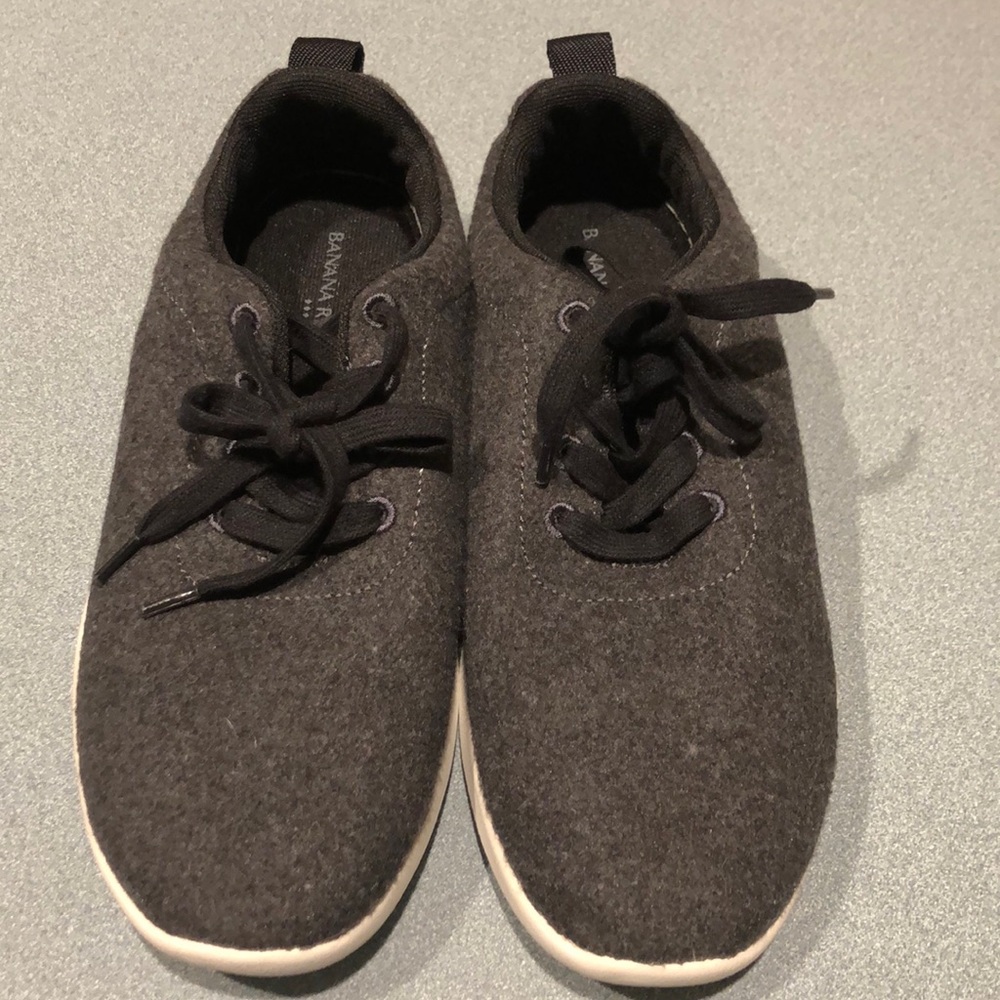 Banana Republic Sneakers